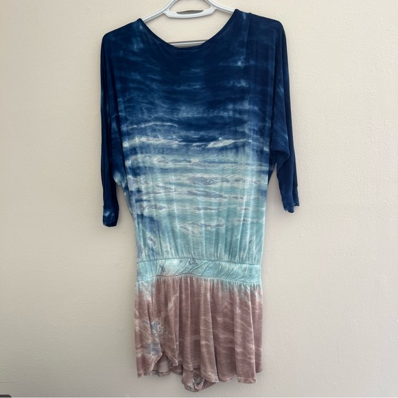 Young Fabulous & Broke Quarter Sleeve Tie Dye Ombre Romper Blue and Cream Size S - Picture 3 of 10